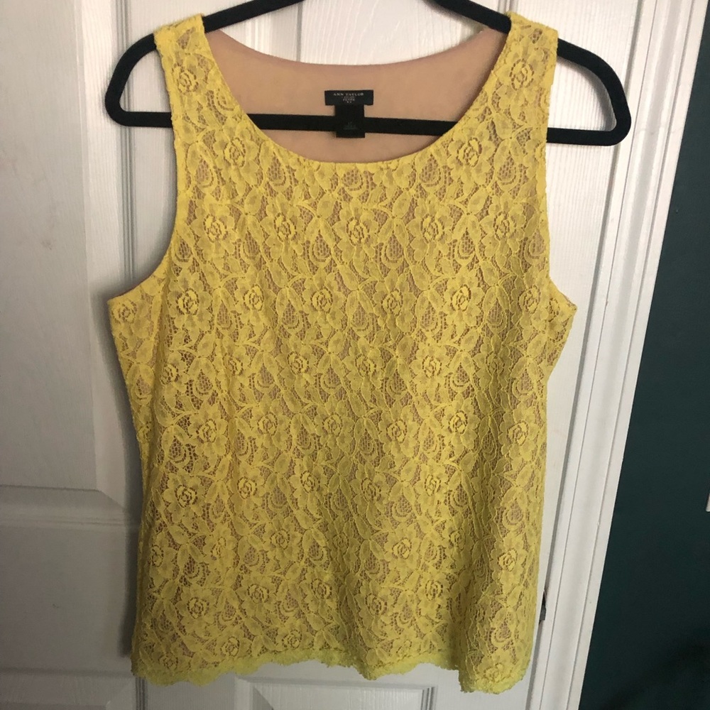 EUC Ann Taylor Yellow Floral Lace Tank SZ LP